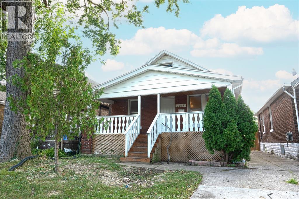 1025 CURRY AVENUE, Windsor, Ontario