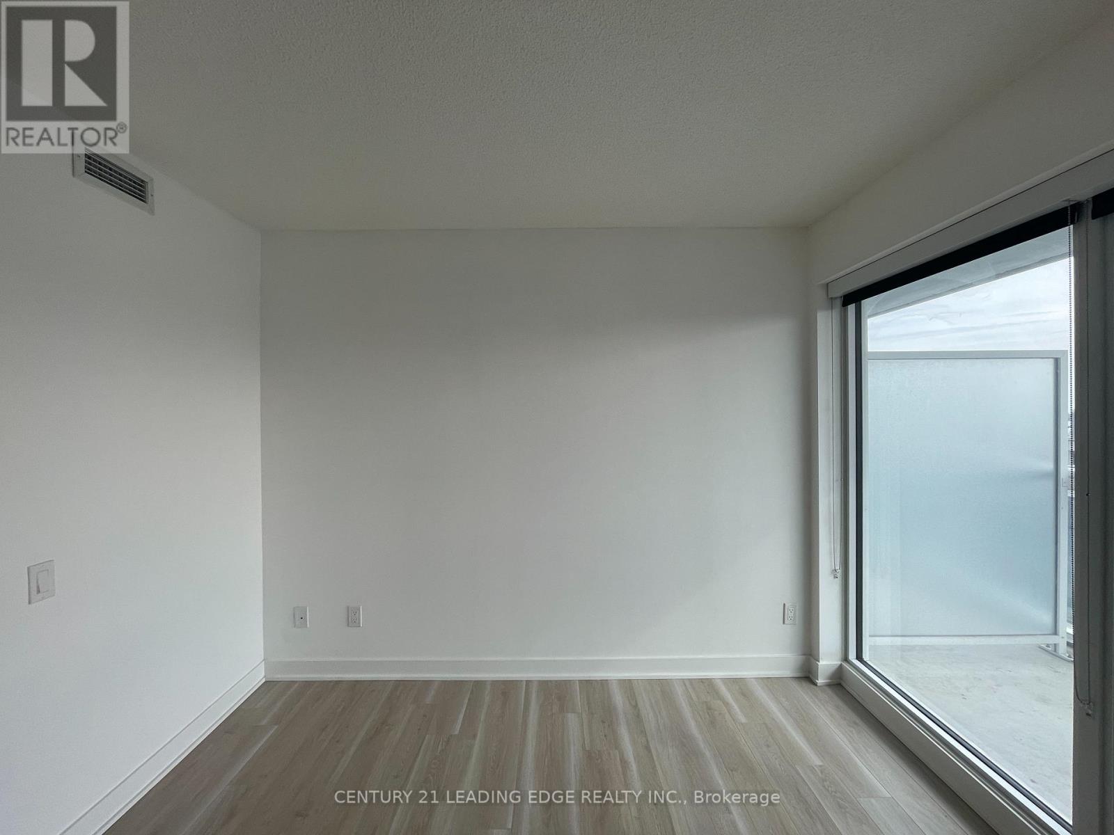 1502 - 17 Bathurst Street, Toronto, Ontario  M5V 1A5 - Photo 7 - C12841266