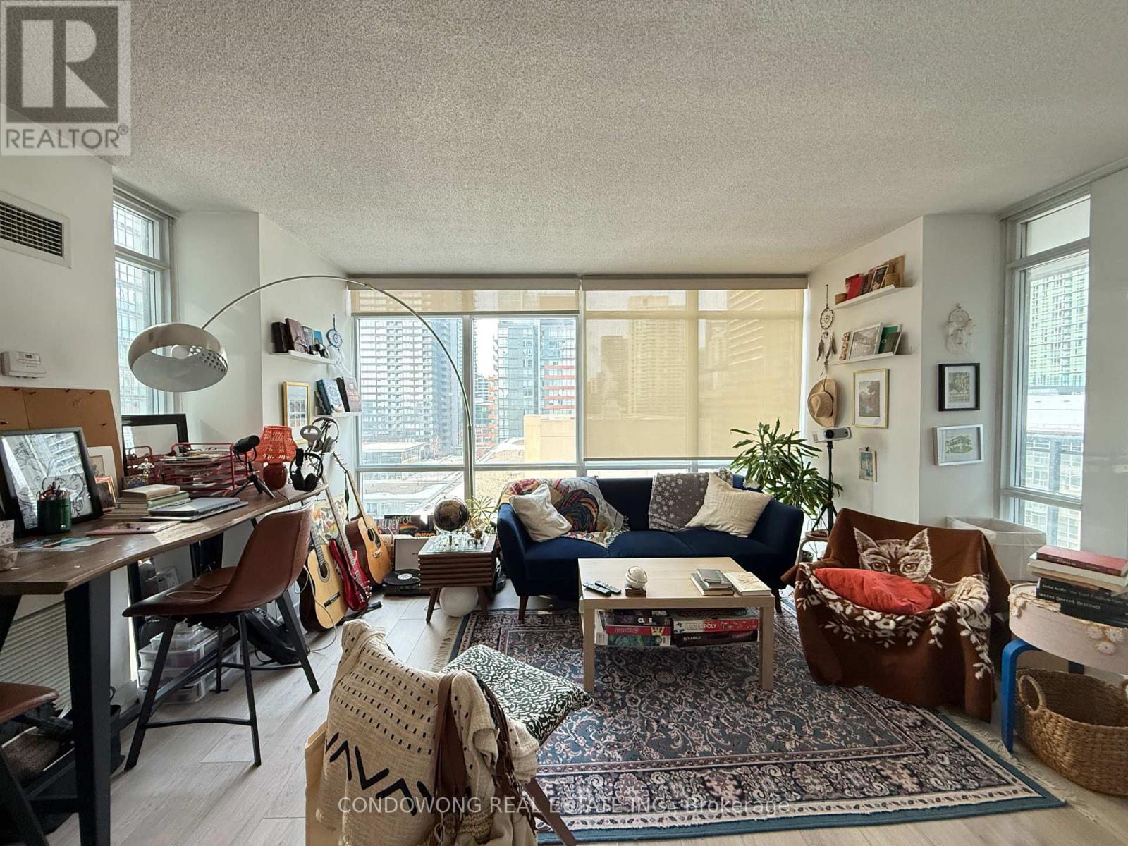 1206 - 11 Brunel Court, Toronto, Ontario  M5V 3Y3 - Photo 3 - C12841278