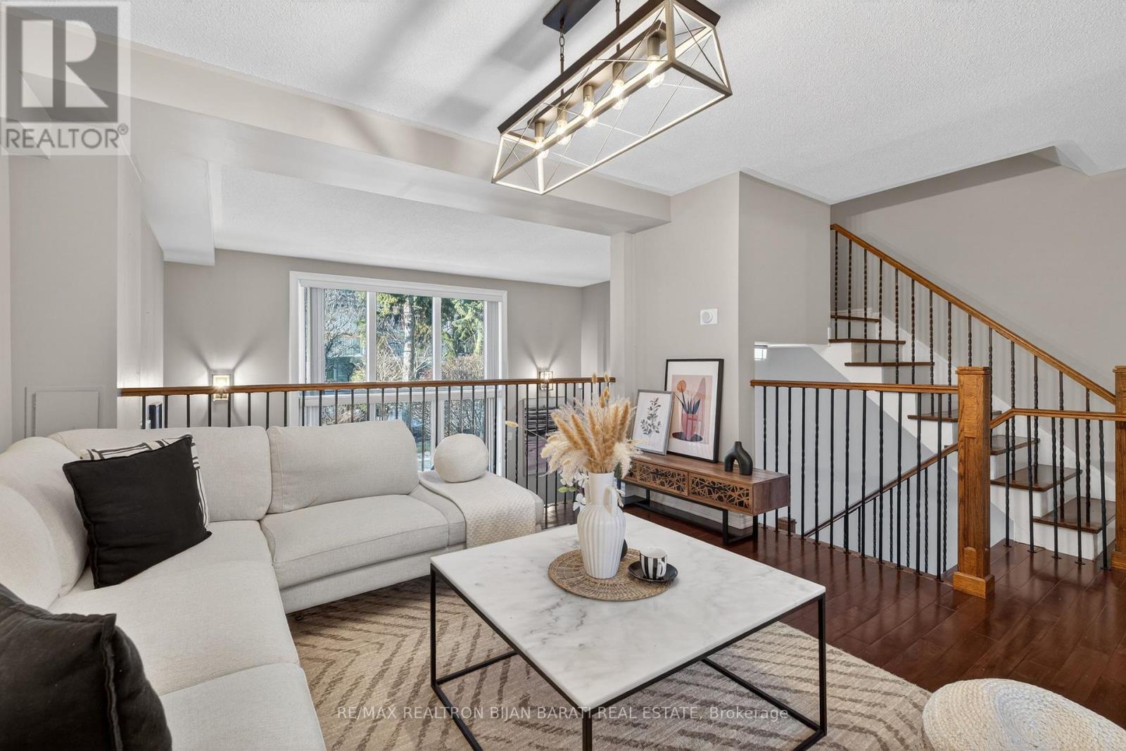 79 Scenic Mill Way, Toronto, Ontario  M2L 1S9 - Photo 13 - C12841310