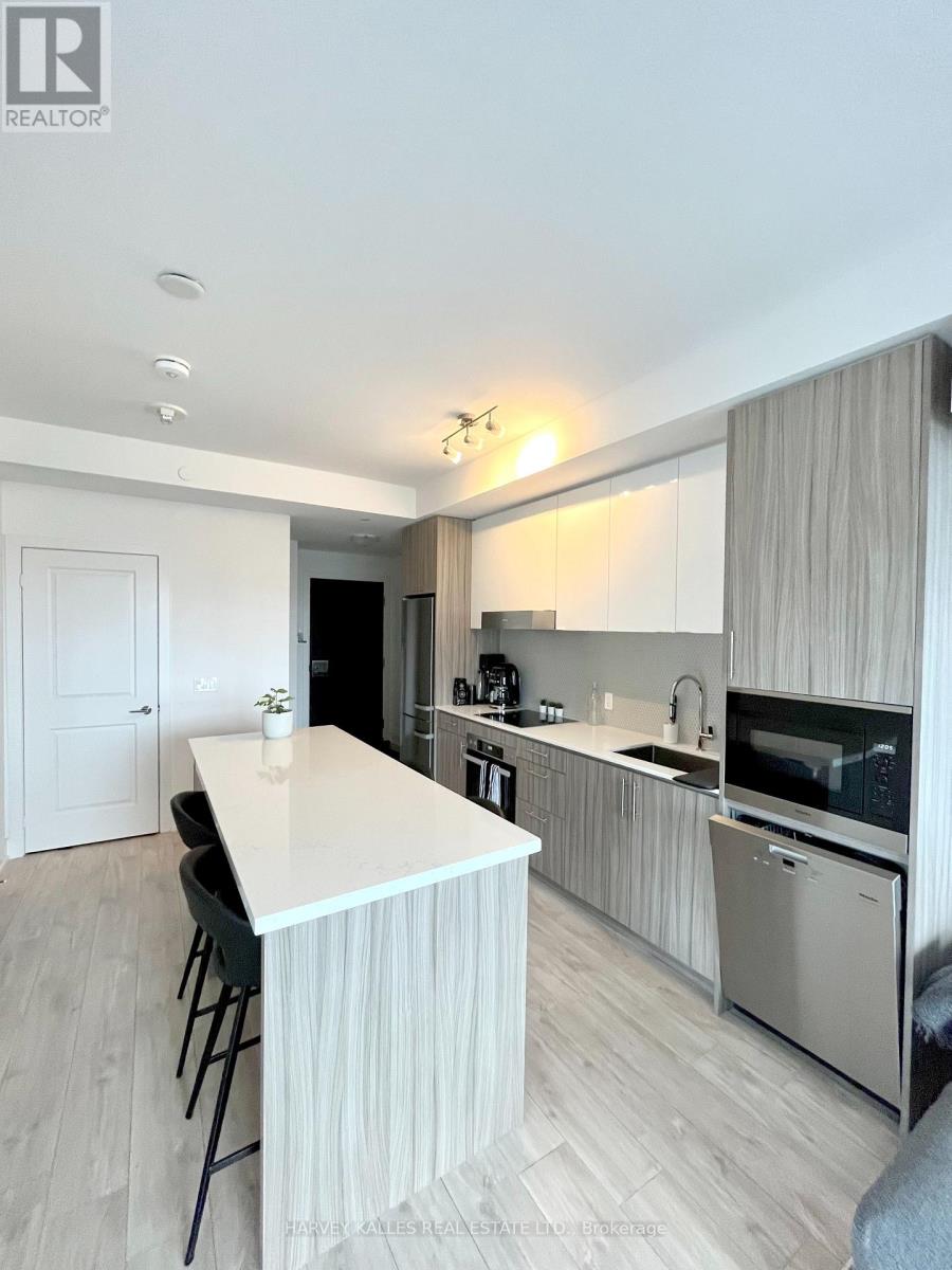 1609 - 11 Lillian Street, Toronto, Ontario  M4S 2H7 - Photo 2 - C12841320