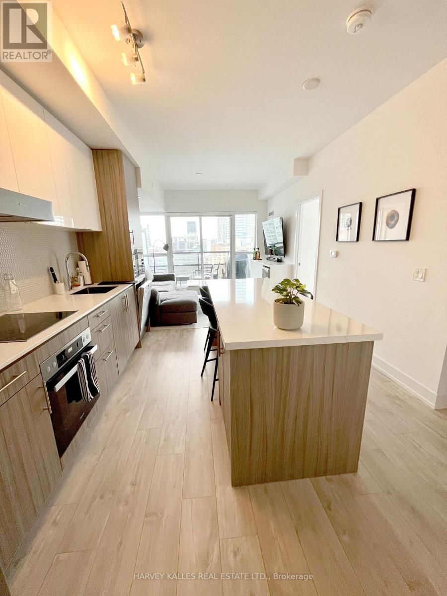 1609 - 11 Lillian Street, Toronto, Ontario  M4S 2H7 - Photo 7 - C12841320