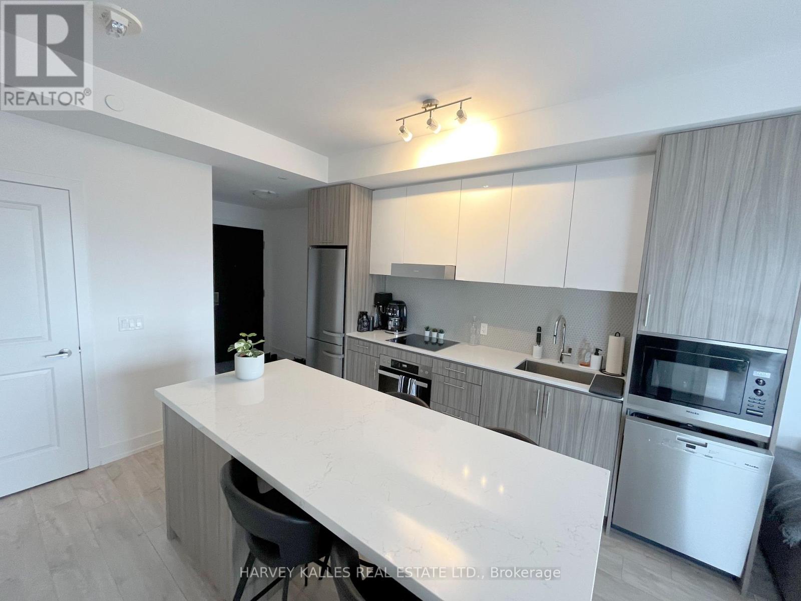 1609 - 11 Lillian Street, Toronto, Ontario  M4S 2H7 - Photo 8 - C12841320