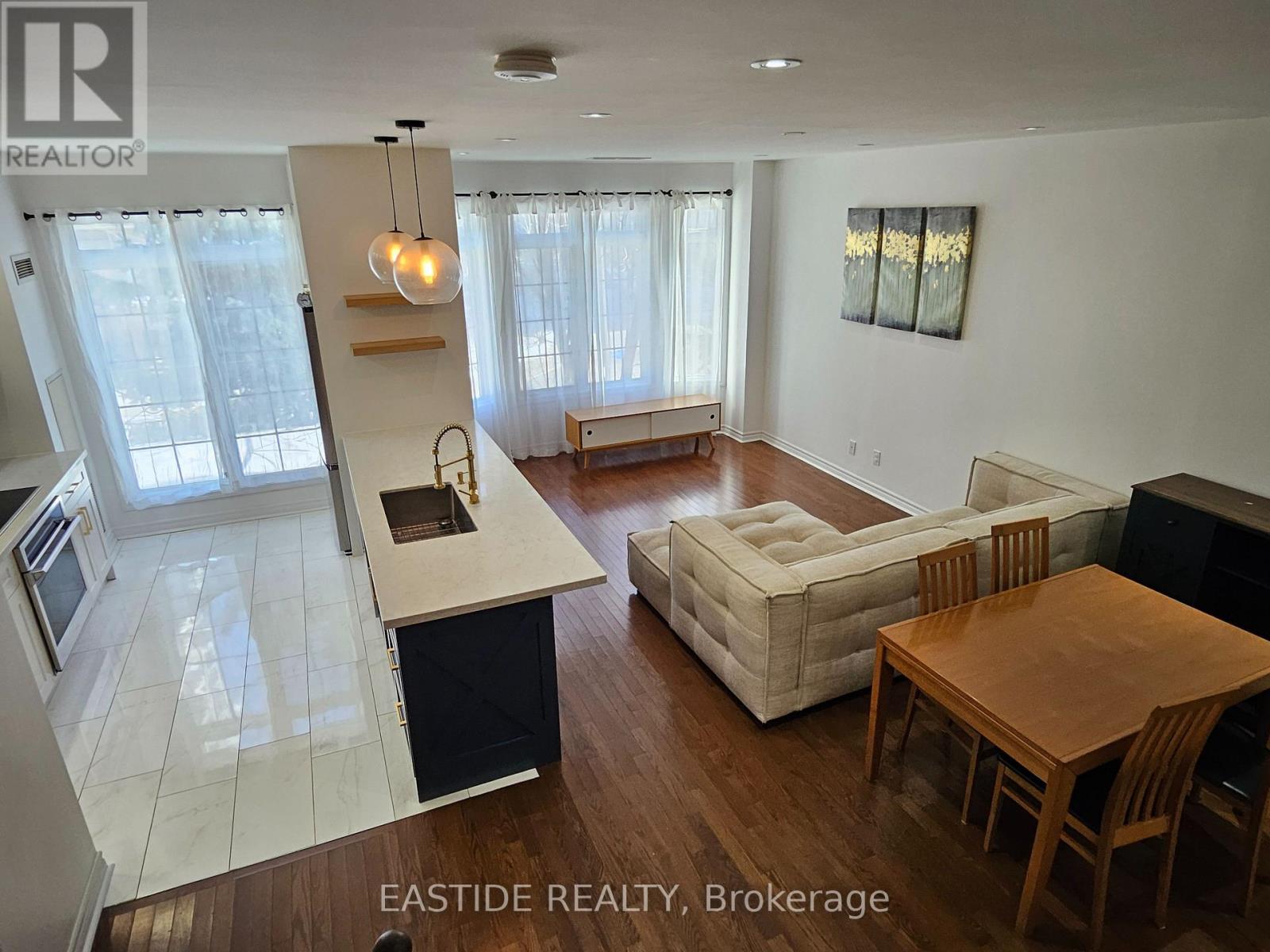 213 - 17 Barberry Place, Toronto, Ontario  M2K 3E2 - Photo 2 - C12841368