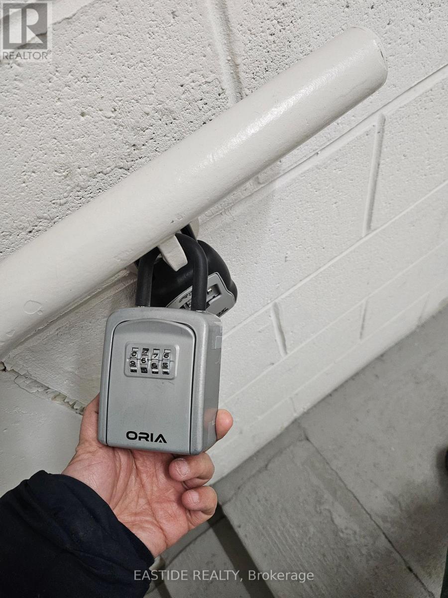 213 - 17 Barberry Place, Toronto, Ontario  M2K 3E2 - Photo 35 - C12841368