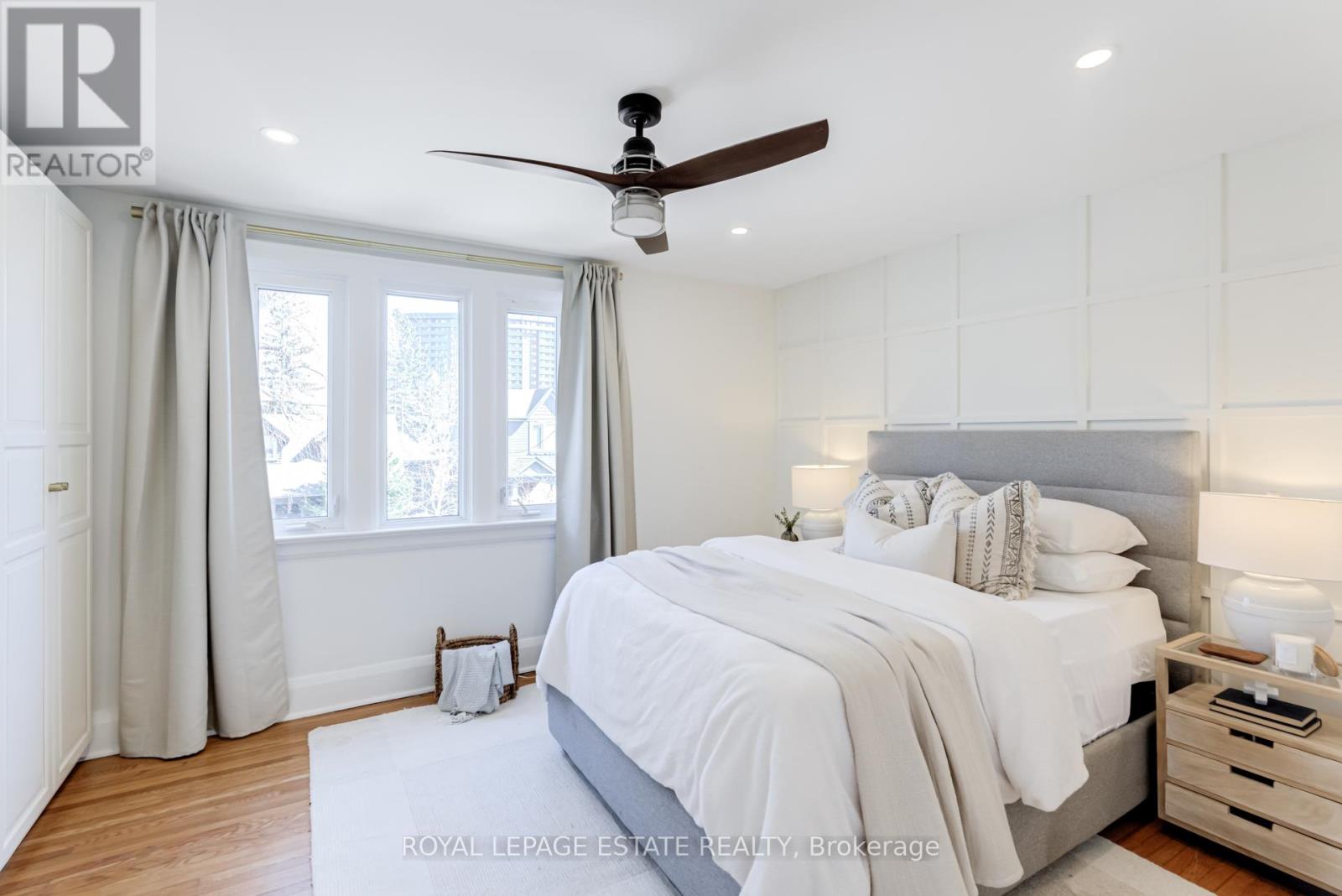 46 Thyra Avenue, Toronto, Ontario  M4C 5G5 - Photo 24 - E12841342