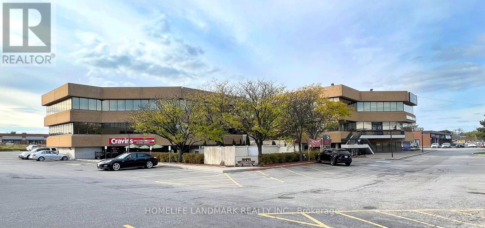 201 - 7270 Woodbine Avenue, Markham, Ontario  L3R 4B9 - Photo 3 - N12841344