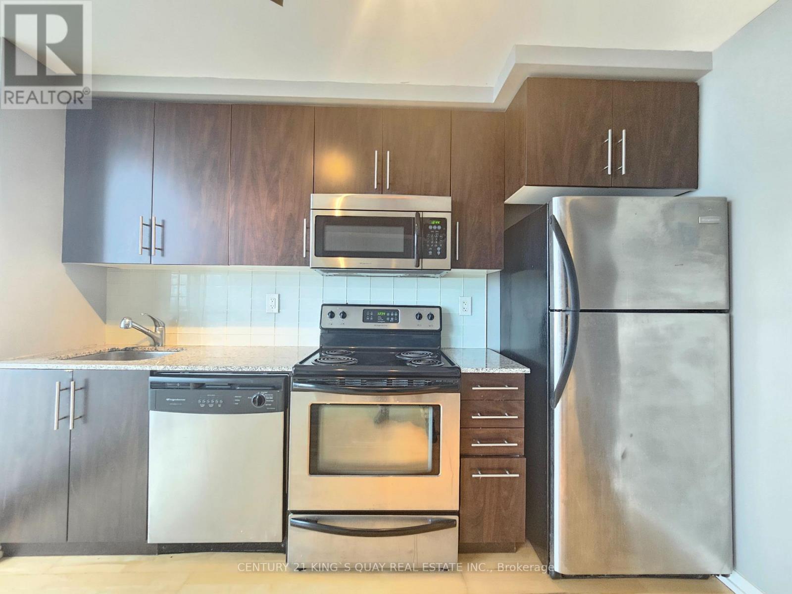 3011 - 55 Bremner Boulevard, Toronto, Ontario  M5J 0A6 - Photo 5 - C12840784