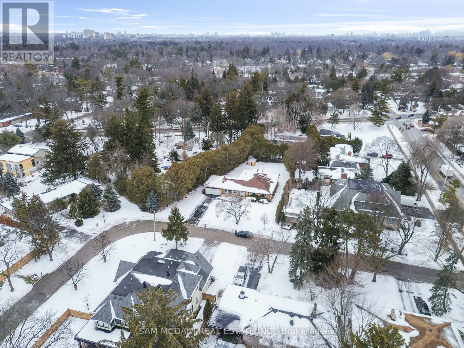 521 Vanessa Crescent, Mississauga, Ontario  L5H 2N4 - Photo 43 - W12841260