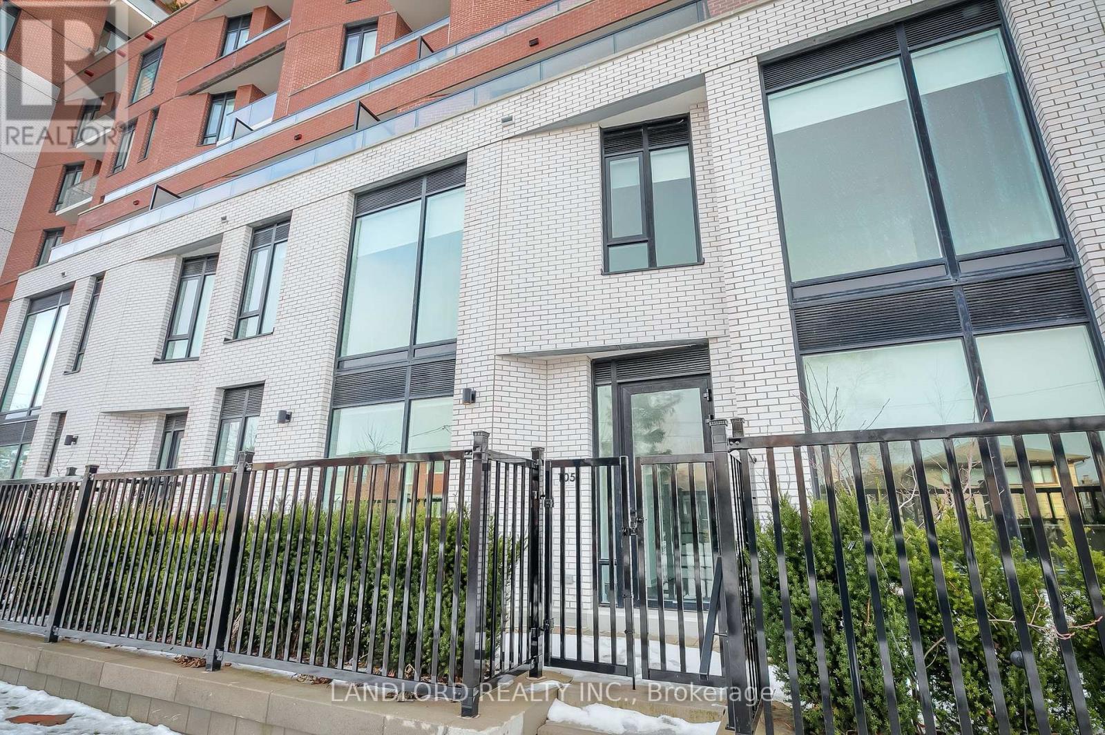 105 - 15 MARYPORT AVE STREET, Toronto, Ontario