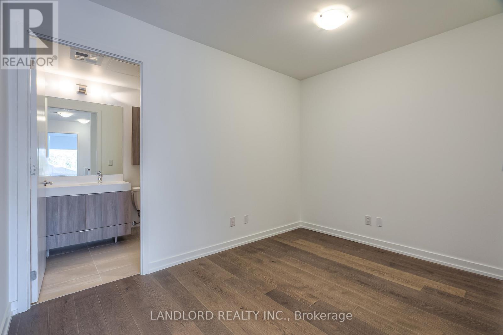 105 - 15 Maryport Ave Street, Toronto, Ontario  M3M 0E2 - Photo 21 - W12841264