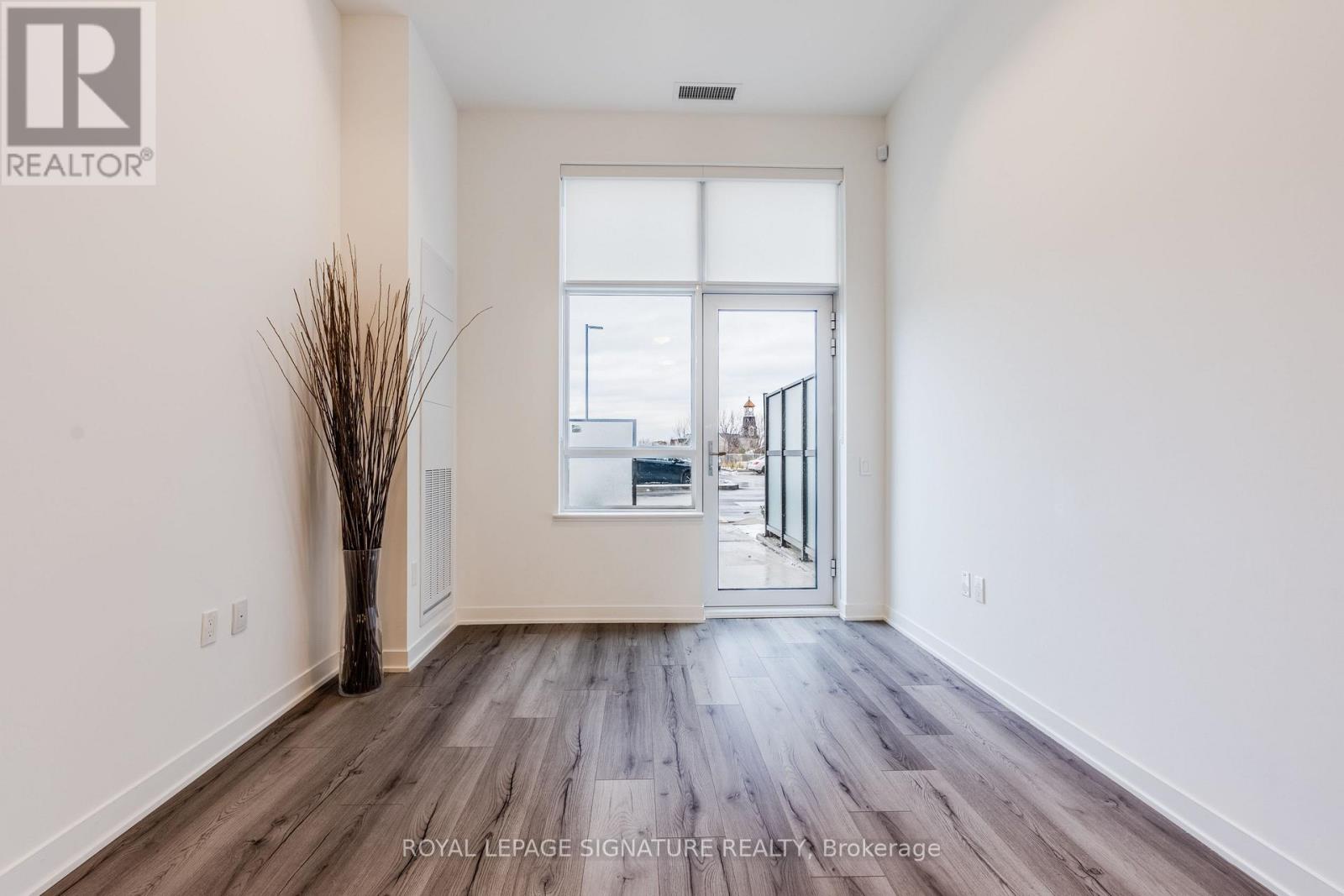 132 - 395 Dundas Street W, Oakville, Ontario  L6M 5R8 - Photo 11 - W12841302