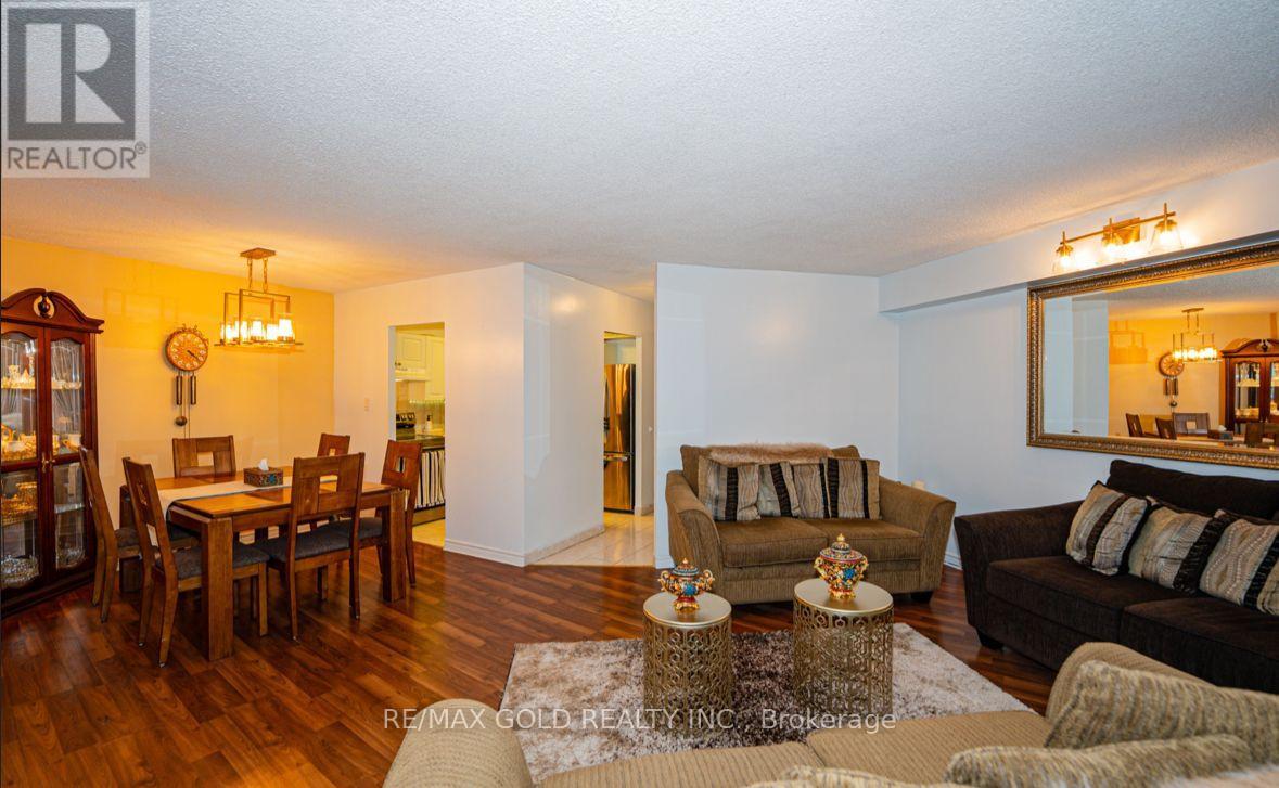 2107 - 330 Dixon Road, Toronto, Ontario  M9R 1S9 - Photo 17 - W12841334