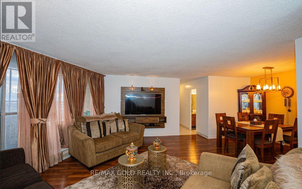 2107 - 330 Dixon Road, Toronto, Ontario  M9R 1S9 - Photo 21 - W12841334
