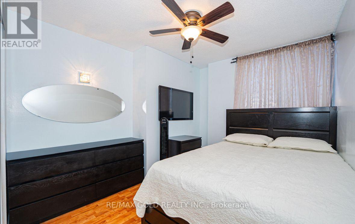 2107 - 330 Dixon Road, Toronto, Ontario  M9R 1S9 - Photo 24 - W12841334