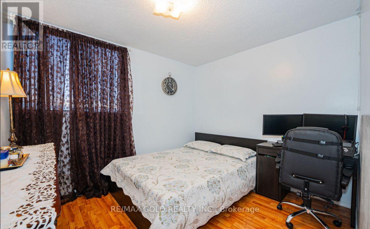 2107 - 330 Dixon Road, Toronto, Ontario  M9R 1S9 - Photo 25 - W12841334