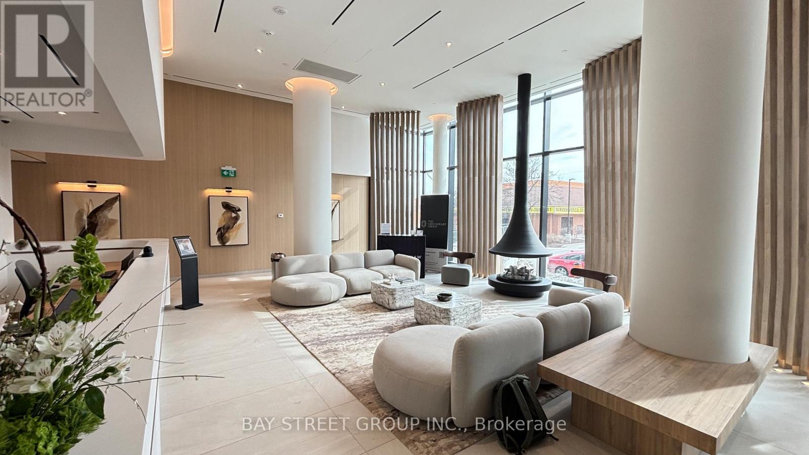 2013 - 1 Fairview Road E, Mississauga, Ontario  L5A 0B4 - Photo 12 - W12841350