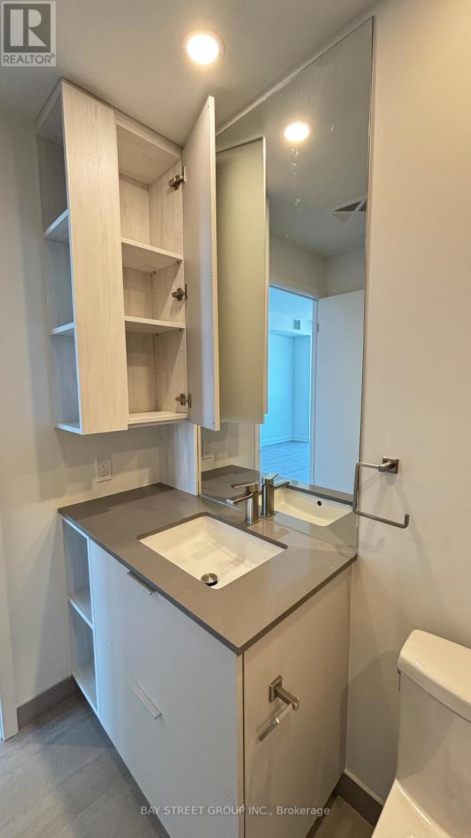 2013 - 1 Fairview Road E, Mississauga, Ontario  L5A 0B4 - Photo 25 - W12841350