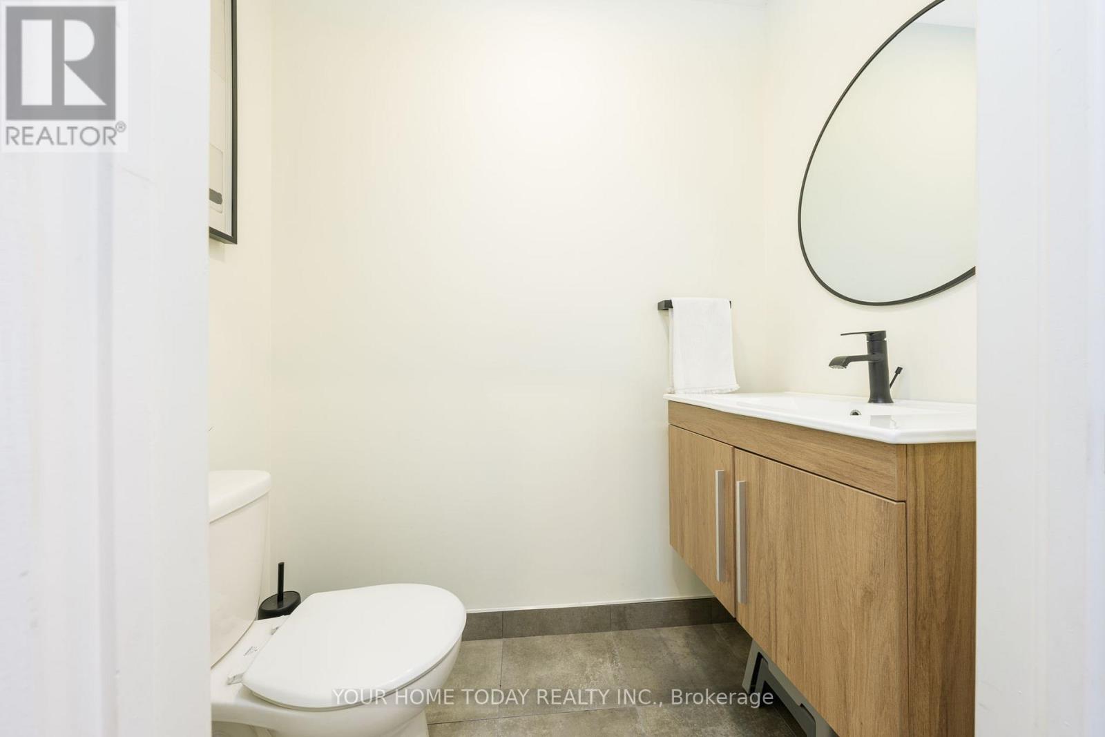 37 Ridgegate Crescent, Halton Hills, Ontario  L7G 0L6 - Photo 14 - W12841356