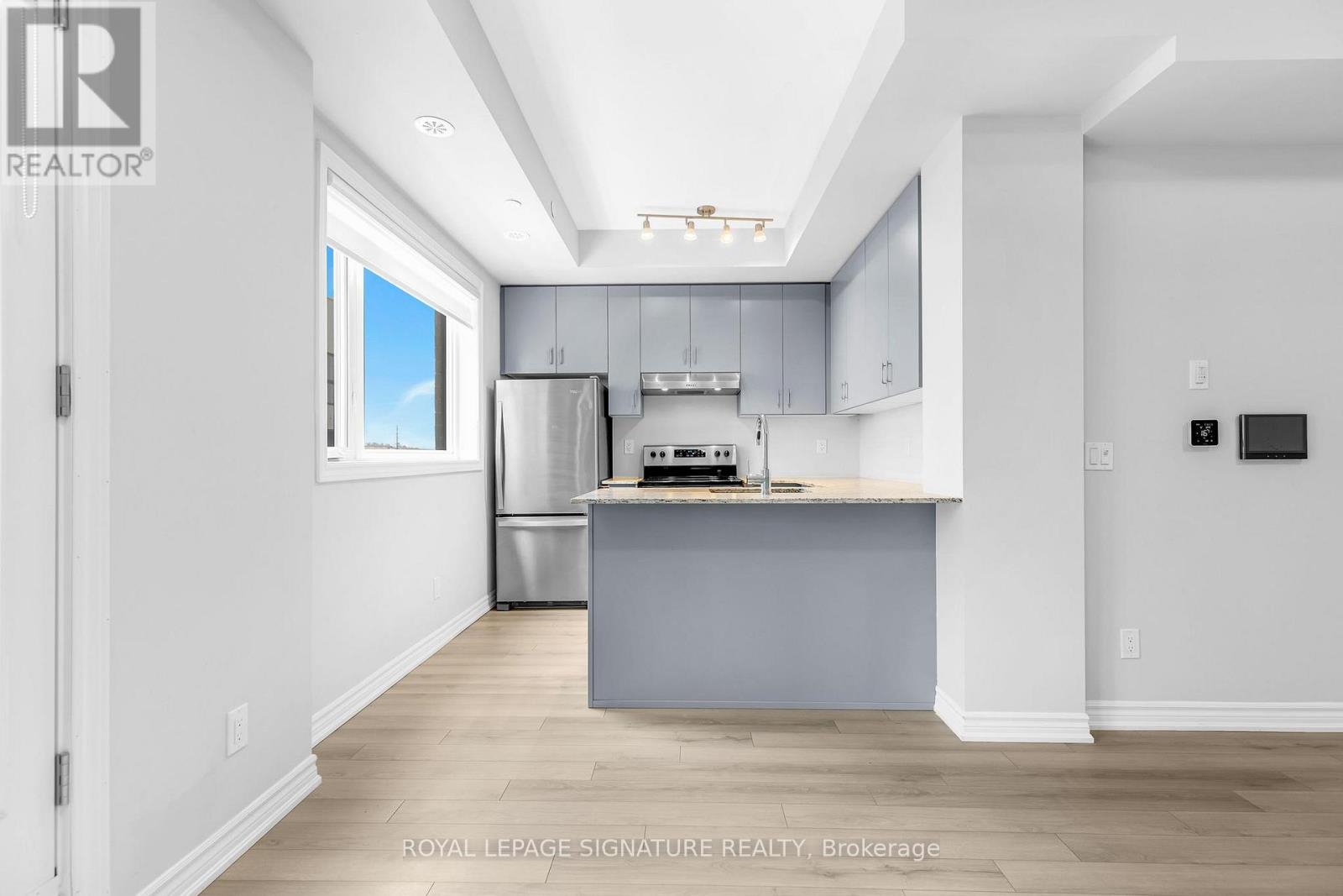 315 - 349 Wheat Boom Drive W, Oakville, Ontario  L6H 7X5 - Photo 12 - W12841366