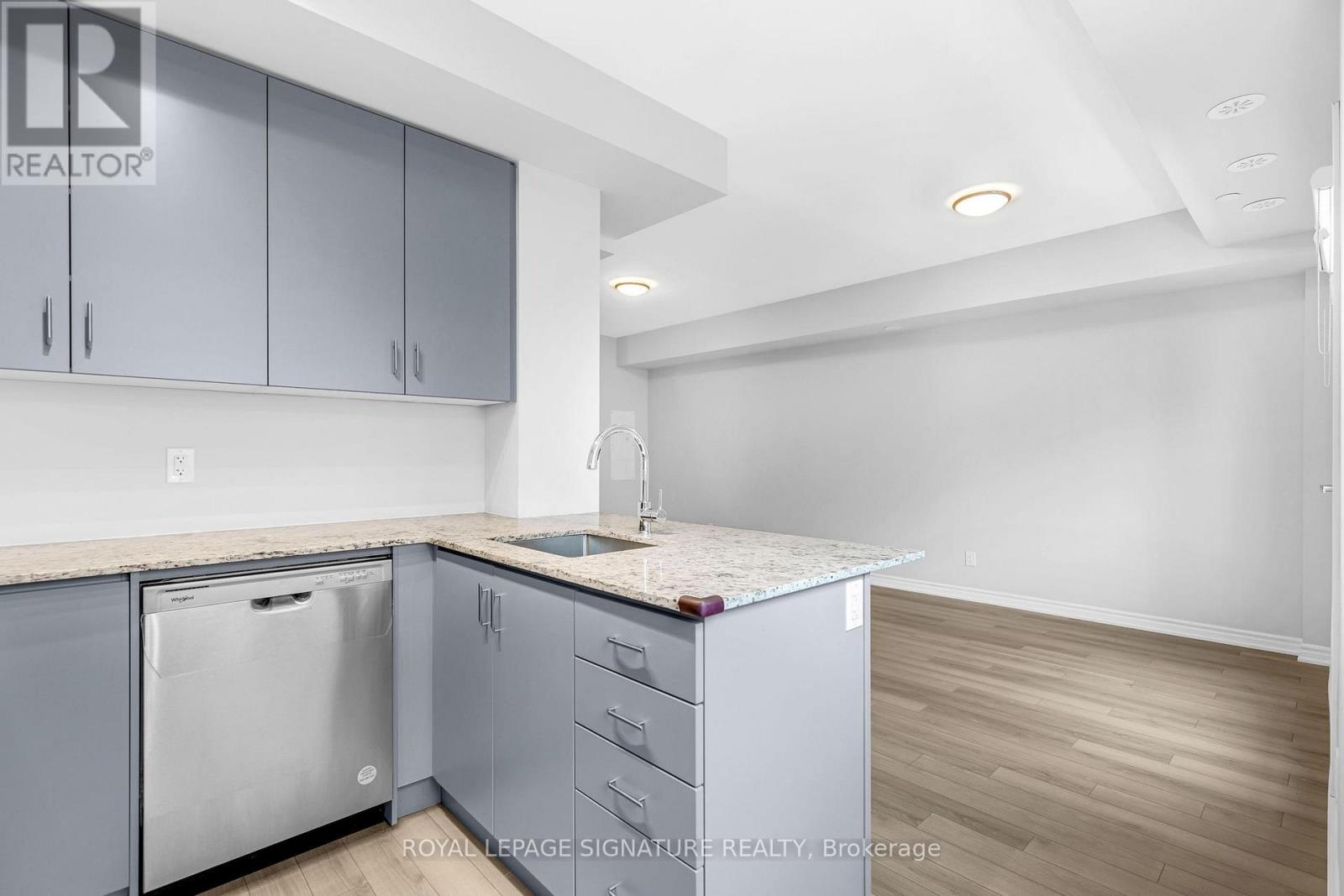 315 - 349 Wheat Boom Drive W, Oakville, Ontario  L6H 7X5 - Photo 14 - W12841366