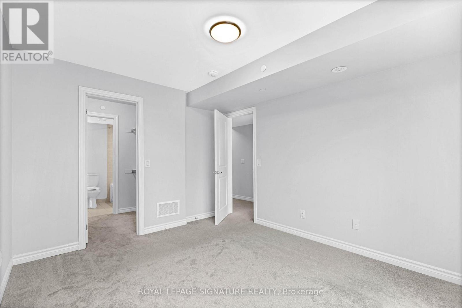 315 - 349 Wheat Boom Drive W, Oakville, Ontario  L6H 7X5 - Photo 18 - W12841366