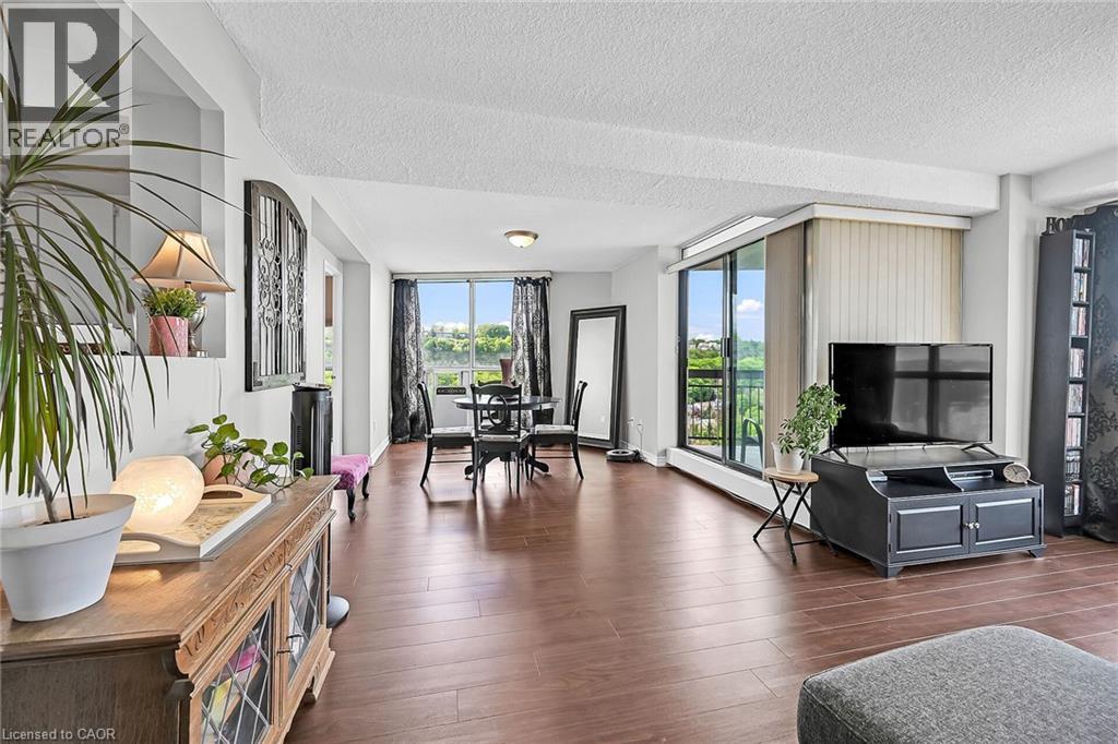 150 Charlton Avenue Unit# 2908, Hamilton, Ontario L8N 3X3 - Photo 10 - 40800256