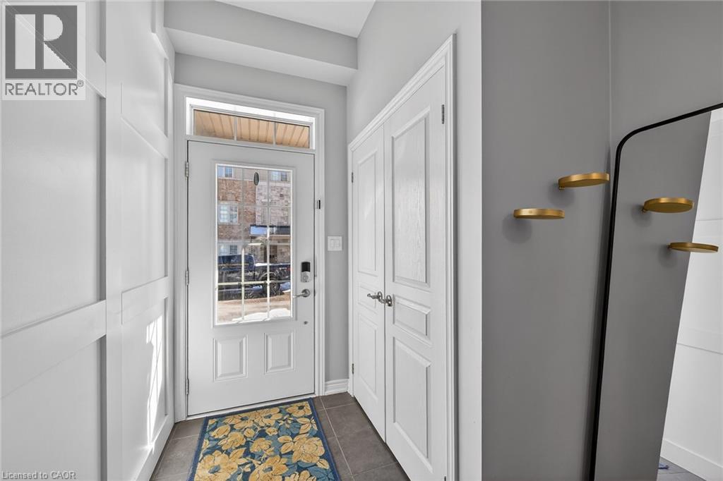 257 Parkside Drive Unit# 17, Waterdown, Ontario  L8B 0W5 - Photo 7 - 40807446