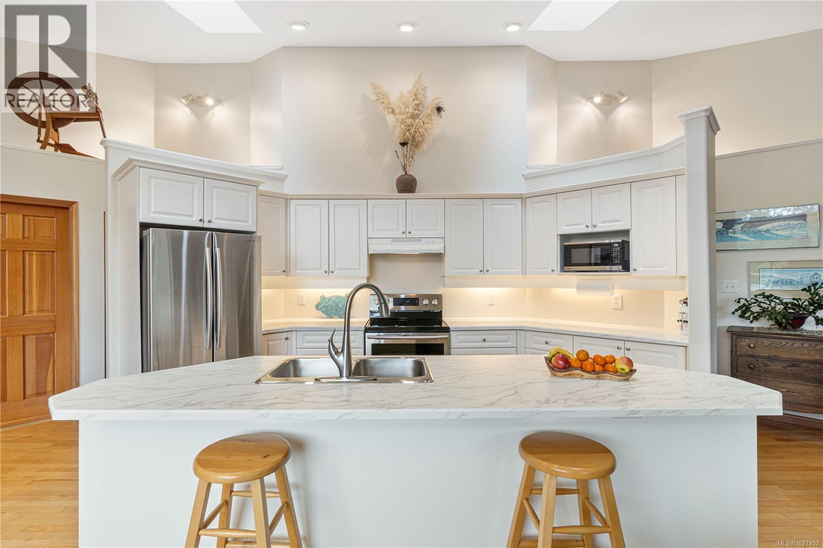 1990 Rena Rd, Nanoose Bay, British Columbia  V9P 9B1 - Photo 18 - 1027402