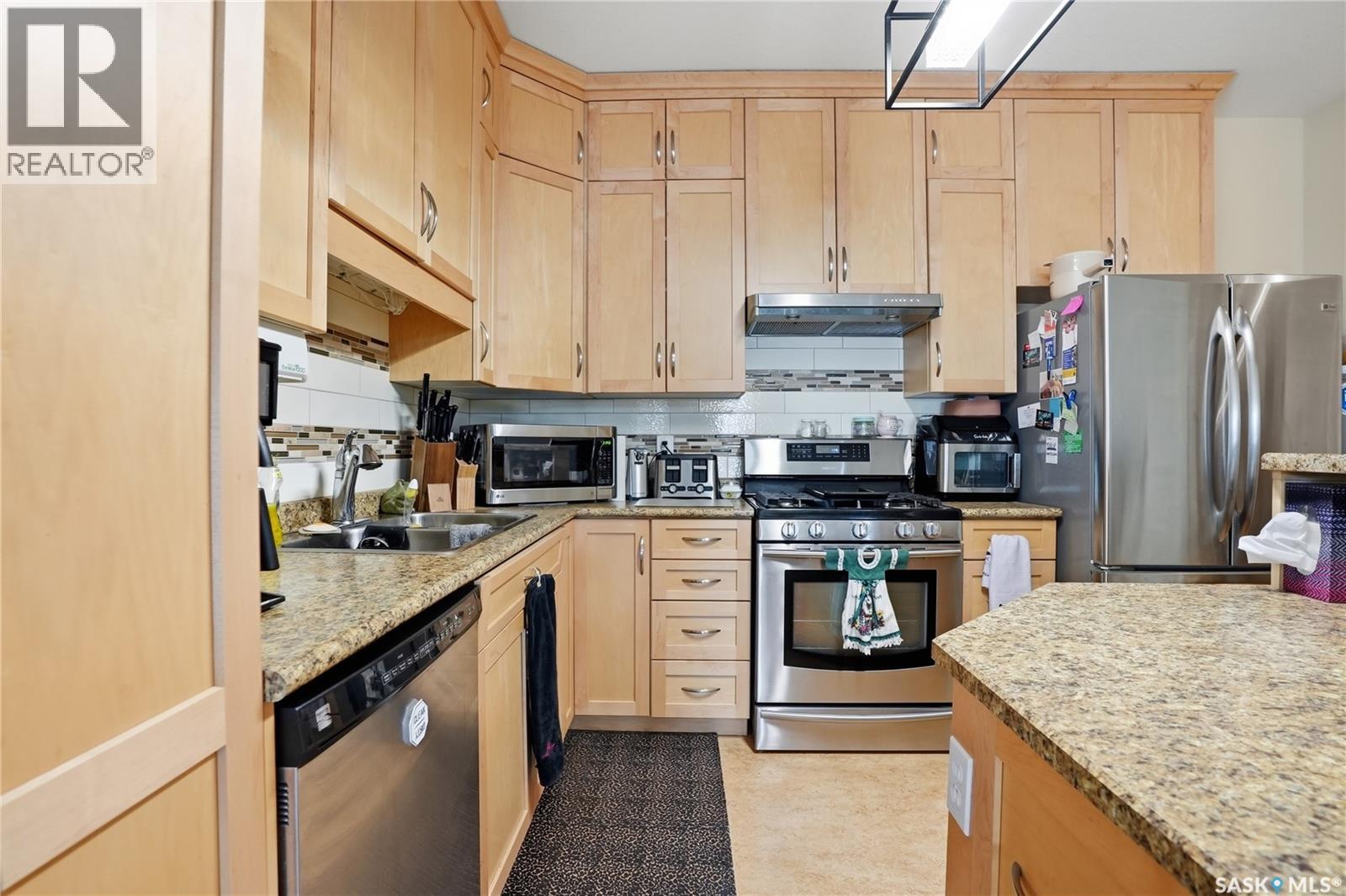 304 530 J Avenue S, Saskatoon, Saskatchewan  S7M 2A8 - Photo 3 - SK029632