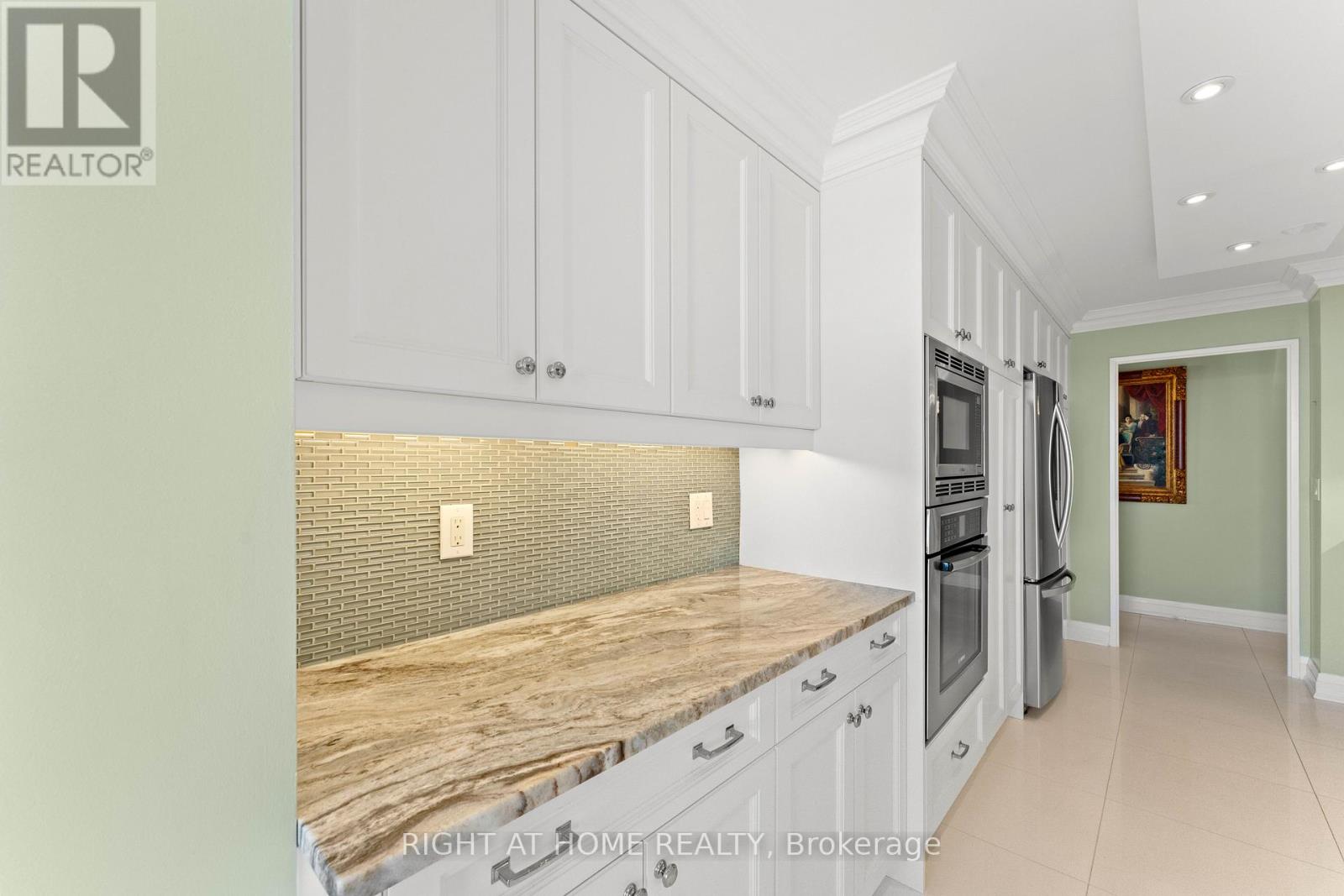 1503 - 3 Concorde Place, Toronto, Ontario  M3C 3K7 - Photo 10 - C12307087