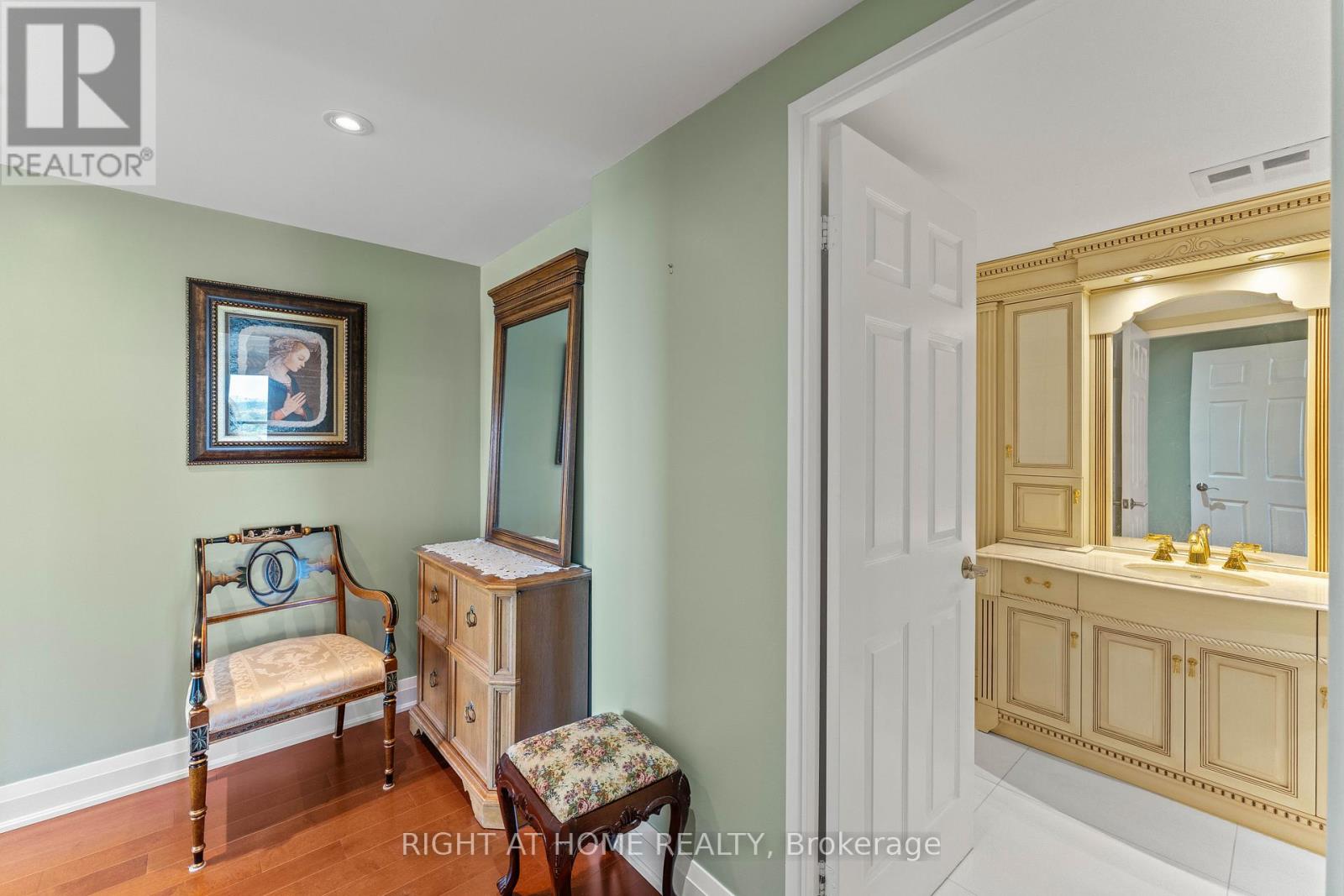 1503 - 3 Concorde Place, Toronto, Ontario  M3C 3K7 - Photo 37 - C12307087