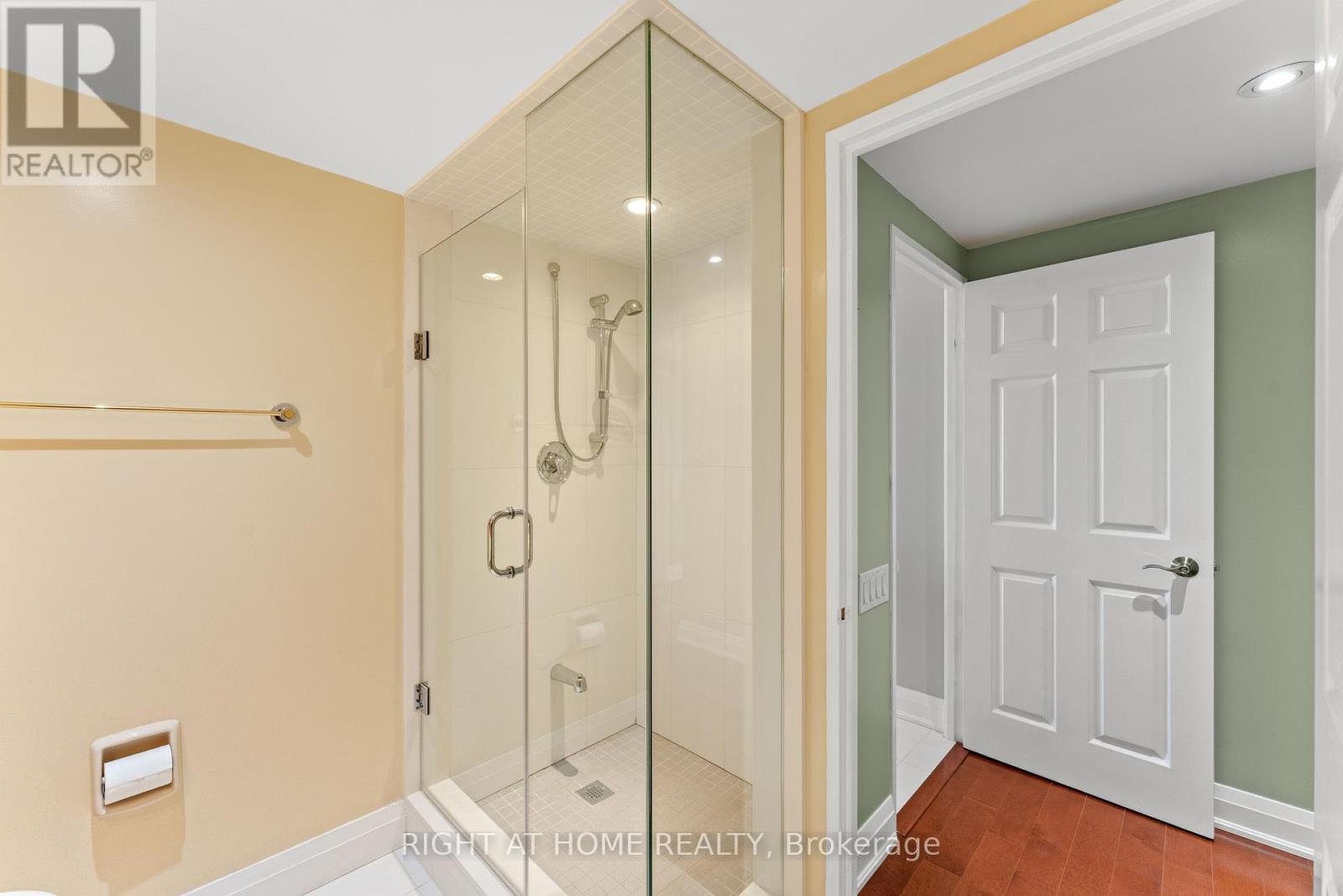 1503 - 3 Concorde Place, Toronto, Ontario  M3C 3K7 - Photo 45 - C12307087