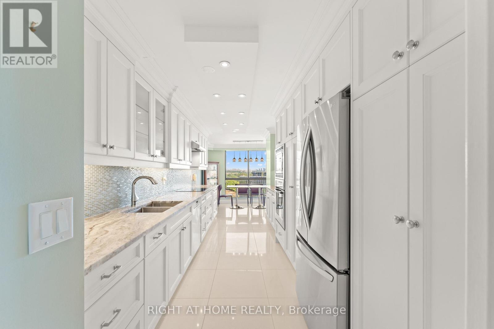 1503 - 3 Concorde Place, Toronto, Ontario  M3C 3K7 - Photo 5 - C12307087