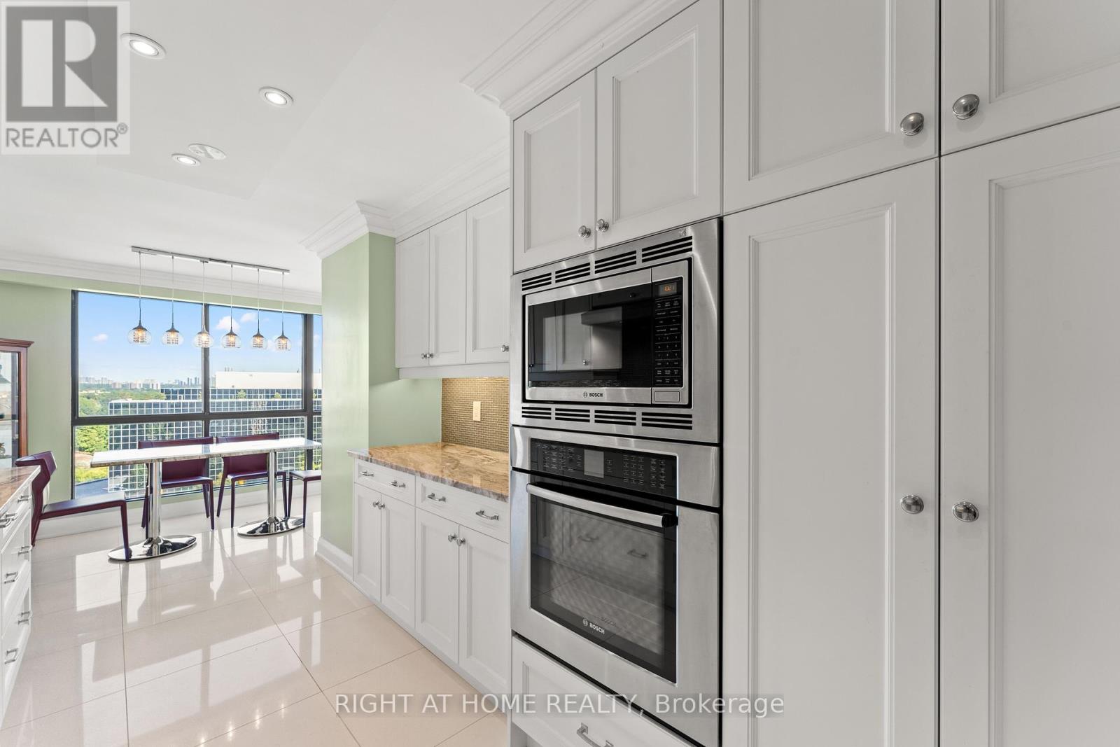 1503 - 3 Concorde Place, Toronto, Ontario  M3C 3K7 - Photo 8 - C12307087