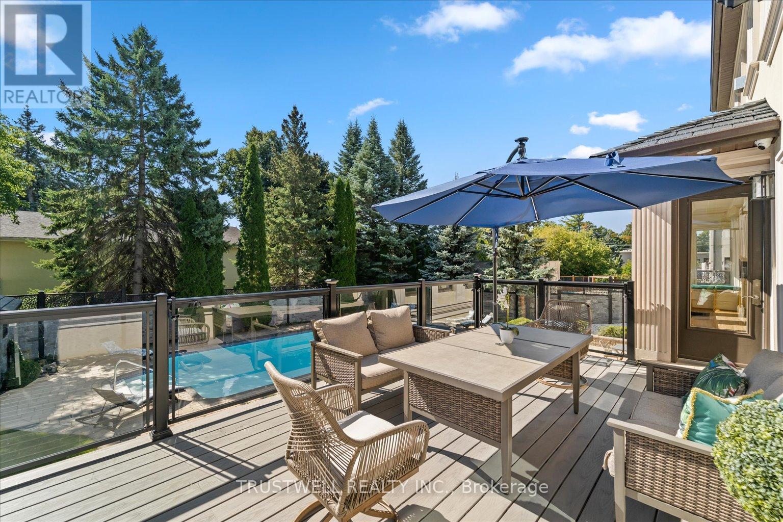 5 Royal Oak Drive, Toronto, Ontario  M3C 2M1 - Photo 50 - C12679074