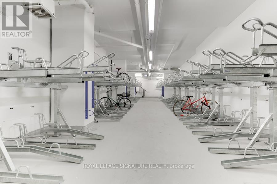 1805 - 215 Queen Street W, Toronto, Ontario  M5V 0P5 - Photo 36 - C12692816