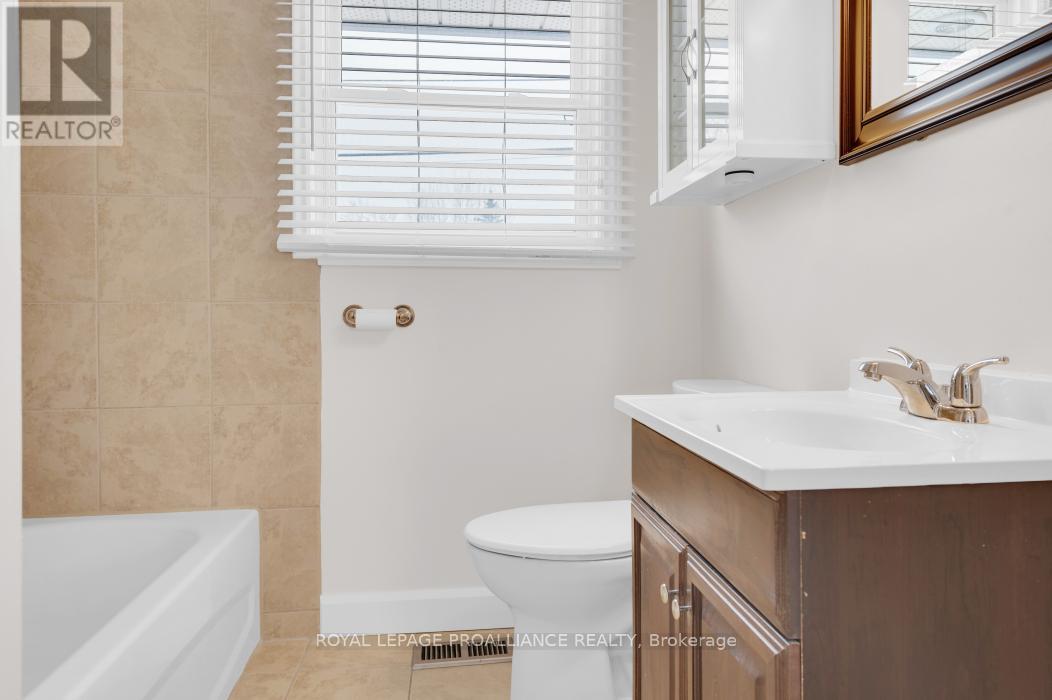 169 Wright Avenue, Belleville, Ontario  K8P 4E7 - Photo 15 - X12838612