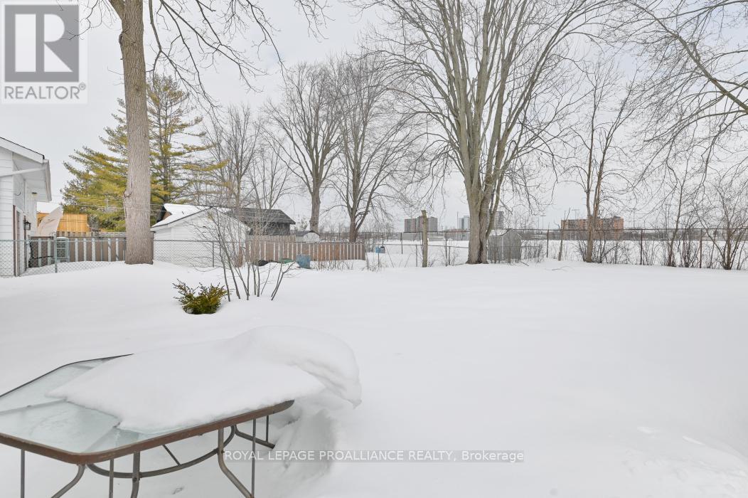 169 Wright Avenue, Belleville, Ontario  K8P 4E7 - Photo 28 - X12838612