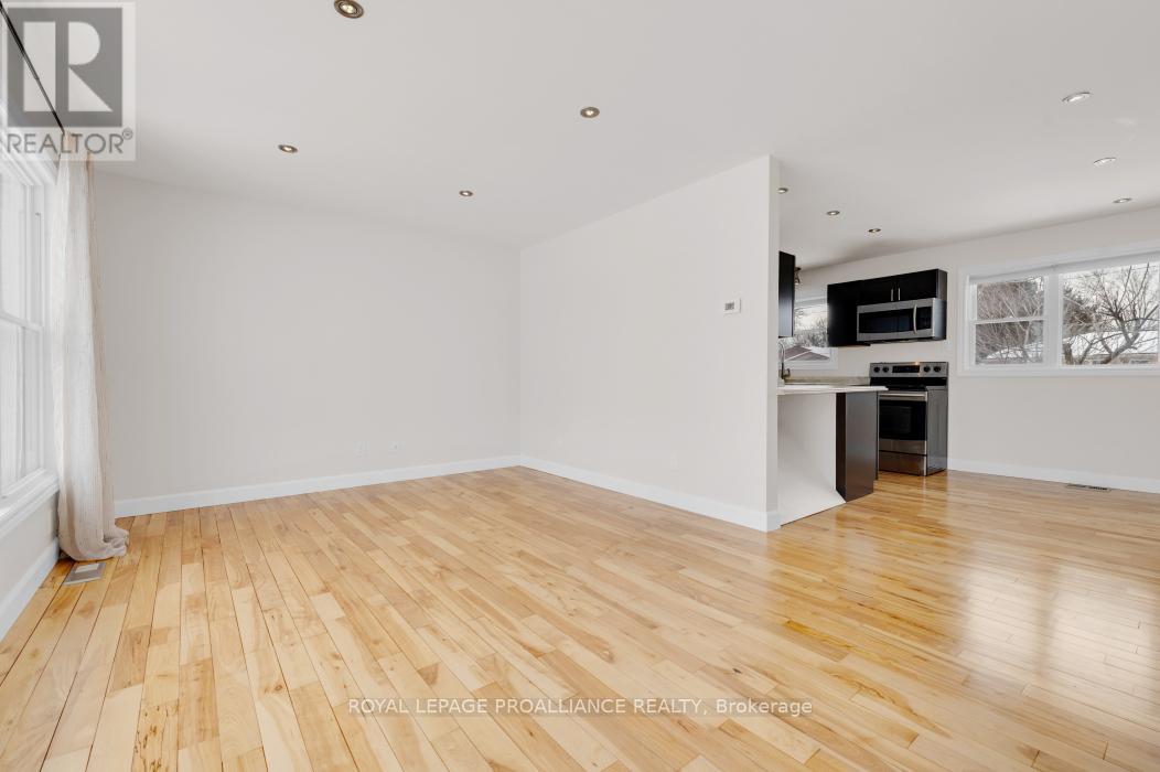 169 Wright Avenue, Belleville, Ontario  K8P 4E7 - Photo 9 - X12838612