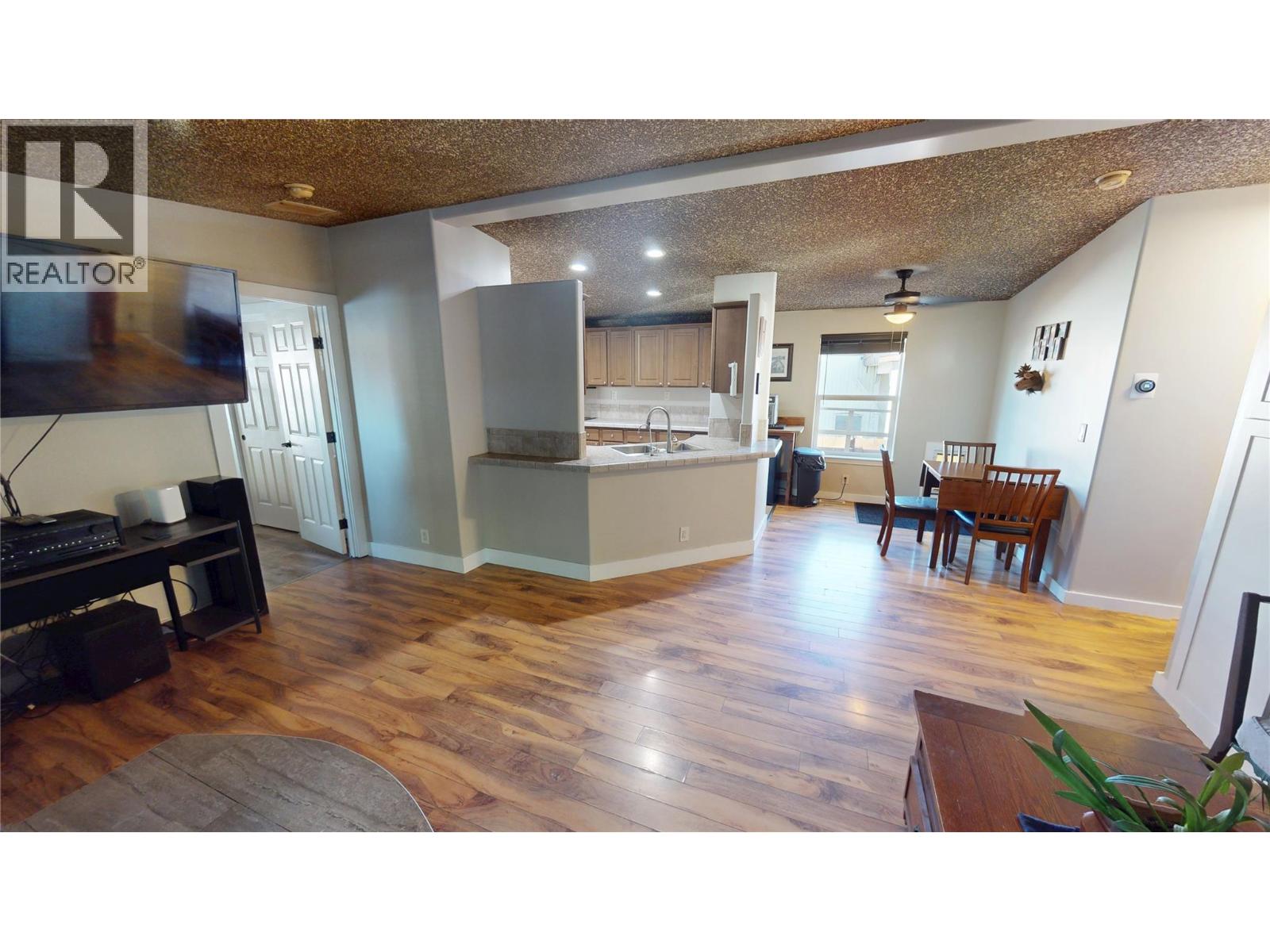 500 17th Avenue N Unit# 10, Cranbrook, British Columbia  V1C 3X4 - Photo 12 - 10377811