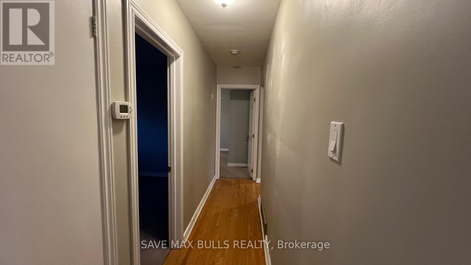 Main - 371 Meadowbrook Drive, Milton, Ontario  L9T 2C1 - Photo 8 - W12549612