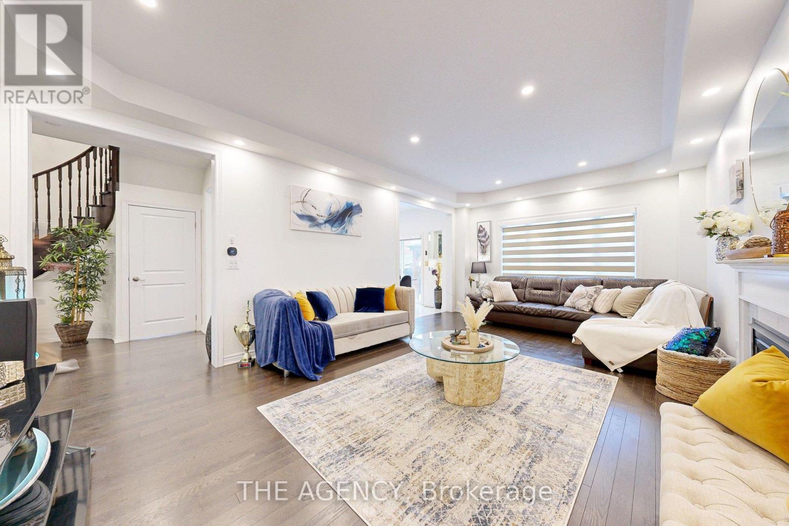 229 Andrews Trail, Milton, Ontario  L9T 6S6 - Photo 13 - W12783932