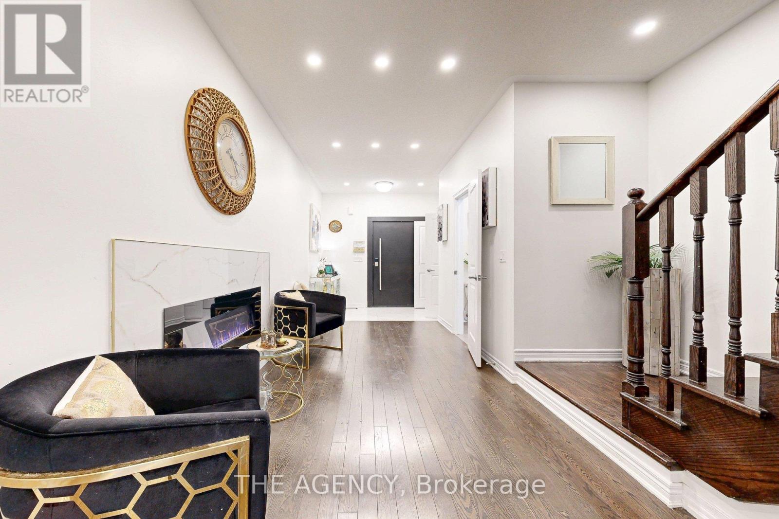 229 Andrews Trail, Milton, Ontario  L9T 6S6 - Photo 7 - W12783932