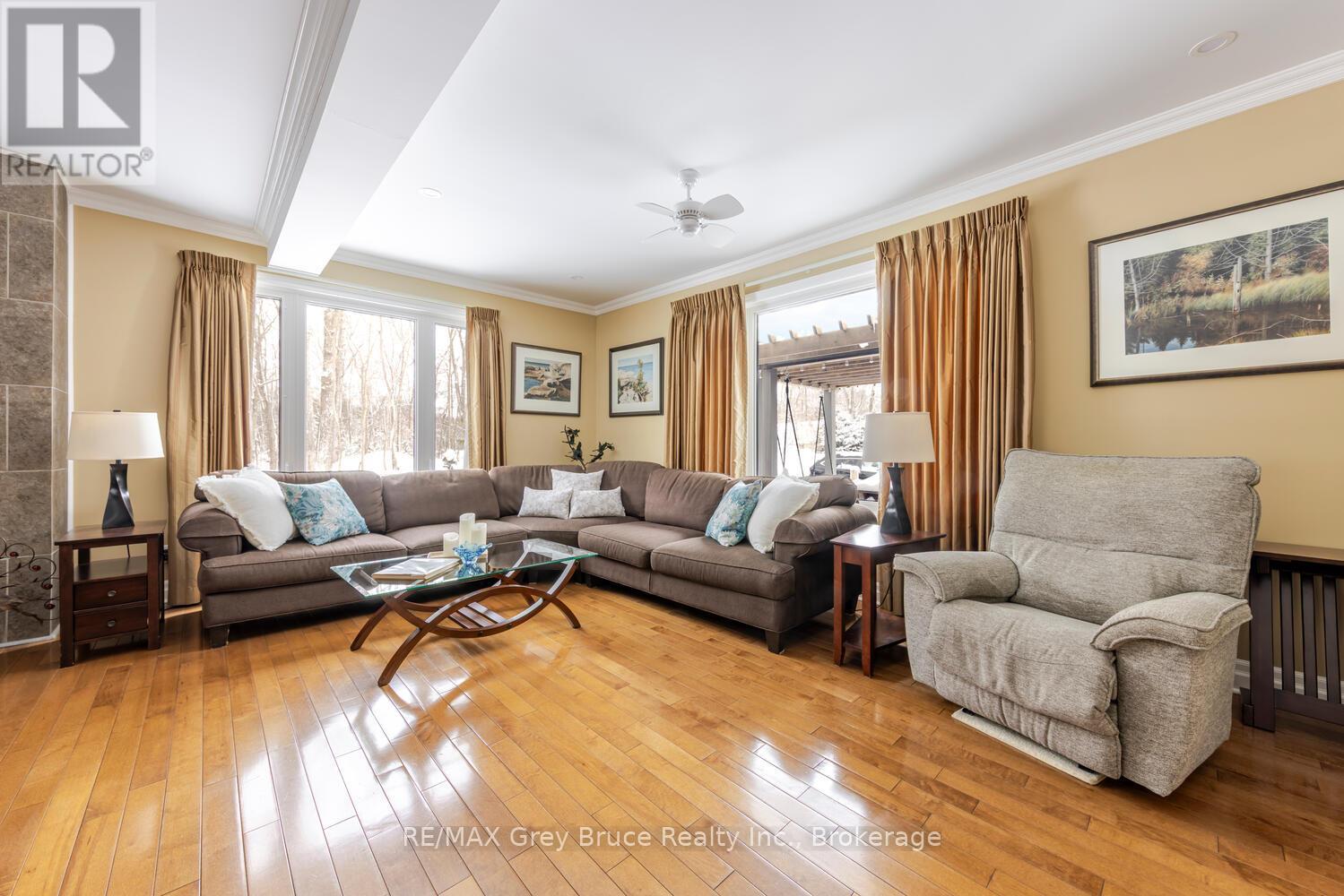 424 Huron Road, South Bruce Peninsula, Ontario  N0H 2T0 - Photo 15 - X12841588