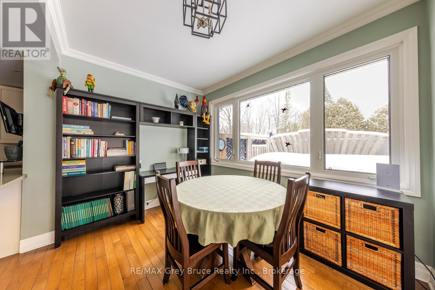 424 Huron Road, South Bruce Peninsula, Ontario  N0H 2T0 - Photo 20 - X12841588