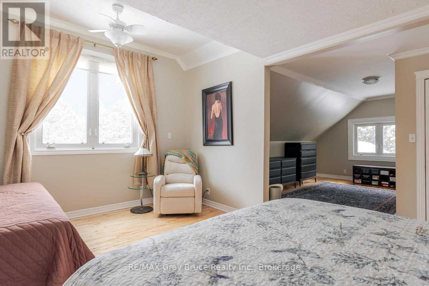 424 Huron Road, South Bruce Peninsula, Ontario  N0H 2T0 - Photo 31 - X12841588