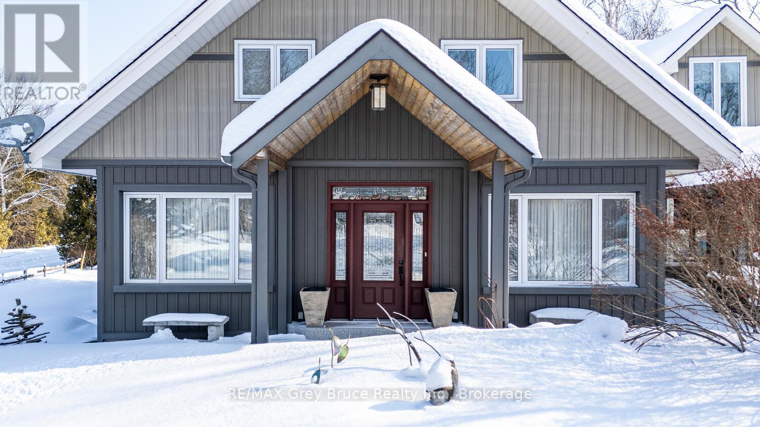 424 Huron Road, South Bruce Peninsula, Ontario  N0H 2T0 - Photo 4 - X12841588