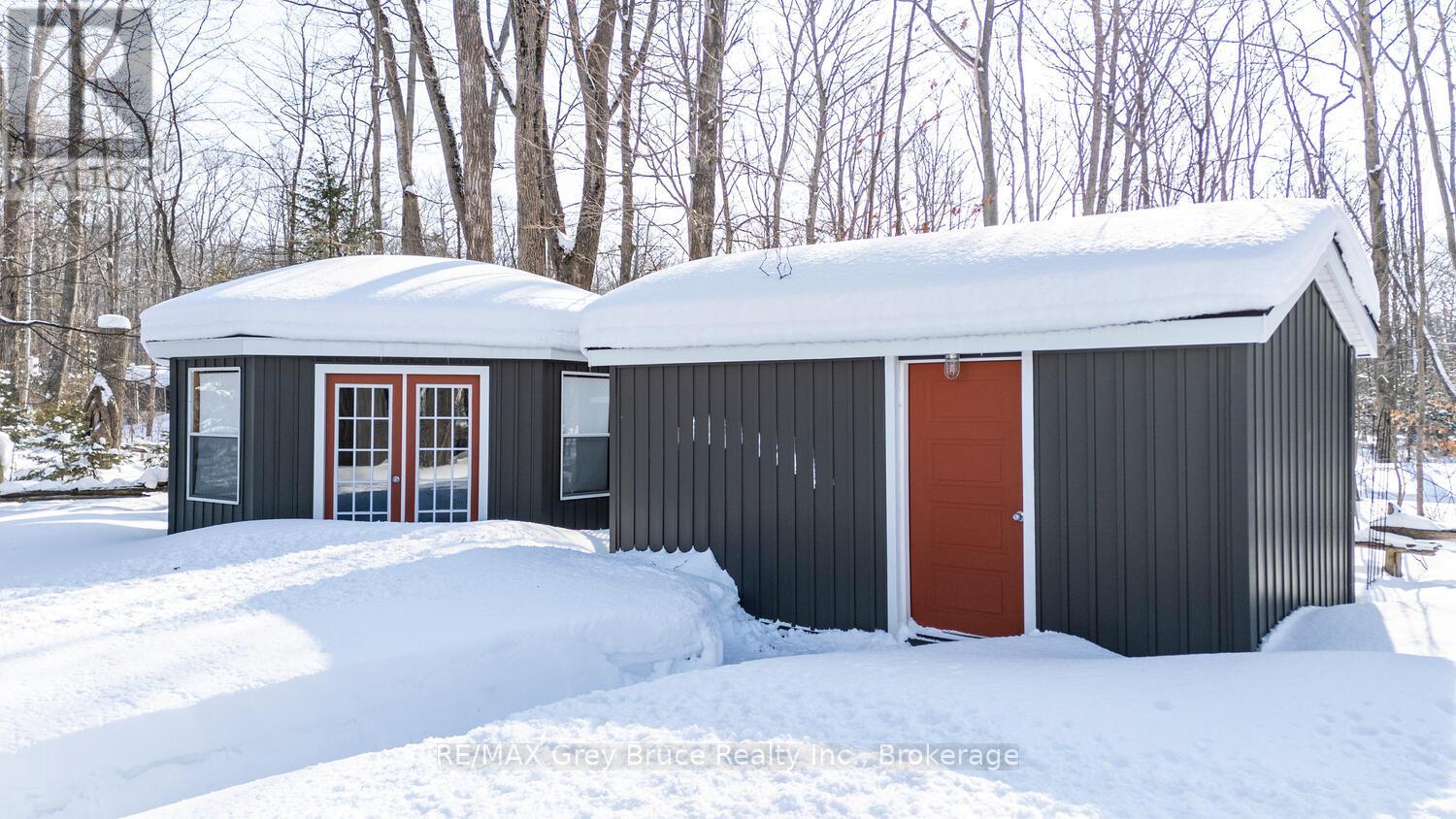 424 Huron Road, South Bruce Peninsula, Ontario  N0H 2T0 - Photo 47 - X12841588