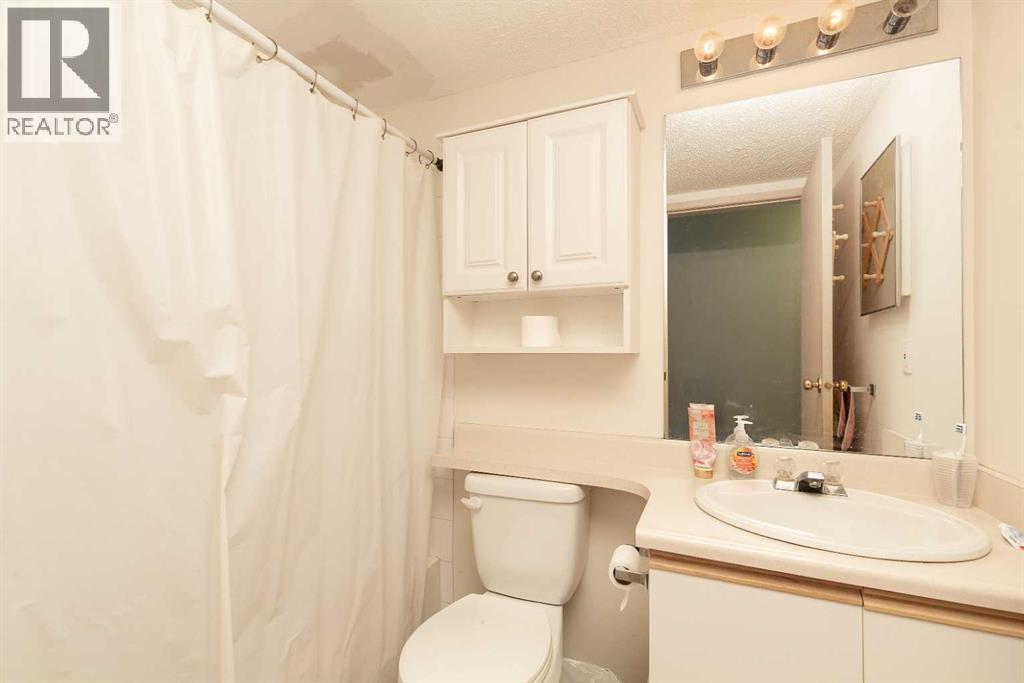 103, 485 Red Crow Boulevard W, Lethbridge, Alberta  T1K 7G6 - Photo 11 - A2288191